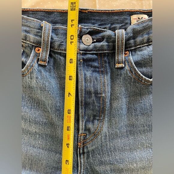 Levi’s White Oak Cone Denim Selvedge Jeans Size 28 - Picture 10 of 12